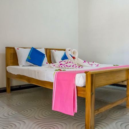 Beach Lagoon Parans Hotel Arugam Bay Exterior foto